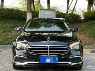 奔驰E级 E300L 2.0T 自动 豪华型 