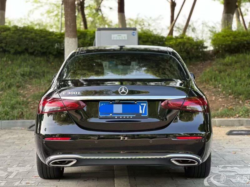 奔驰E级 E300L 2021款 2.0T 自动 汽油 豪华型 (国Ⅵ) 