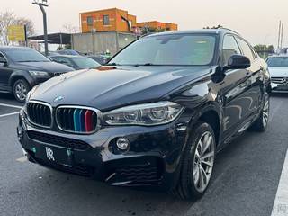 宝马X6 35i 