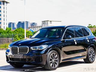 宝马X5 40i 